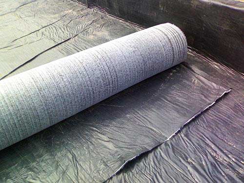 覆膜膨潤(rùn)土防水毯